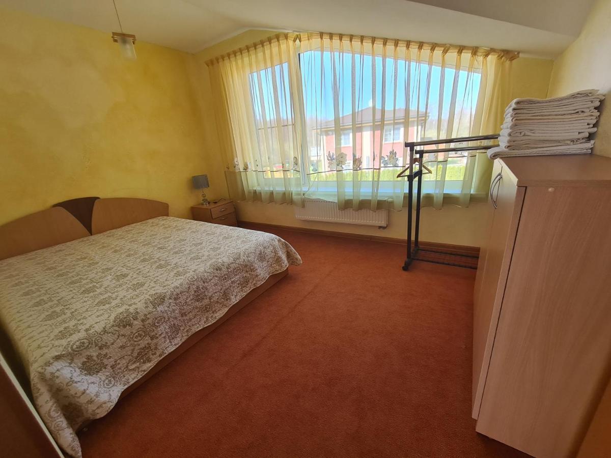 Pajurio Vingis Aparthotel Palanga Esterno foto