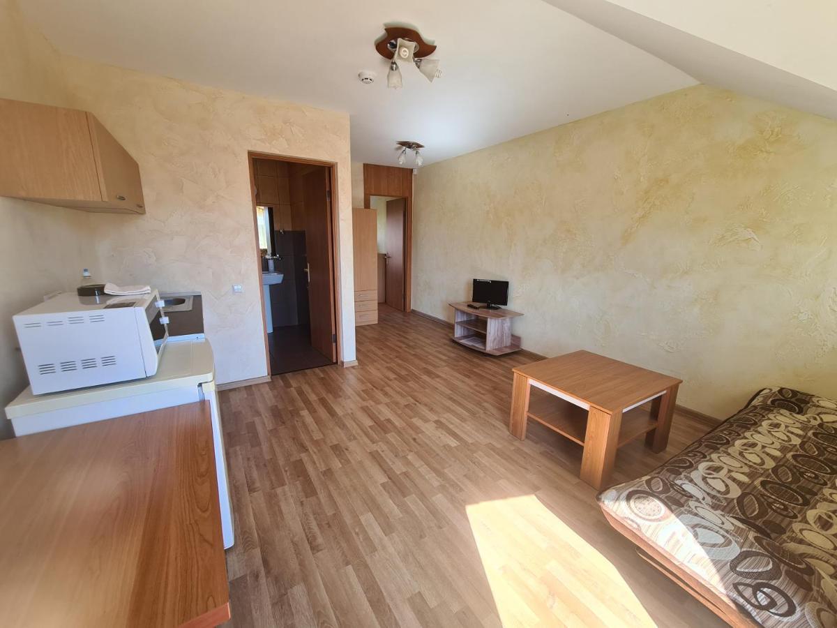 Pajurio Vingis Aparthotel Palanga Esterno foto